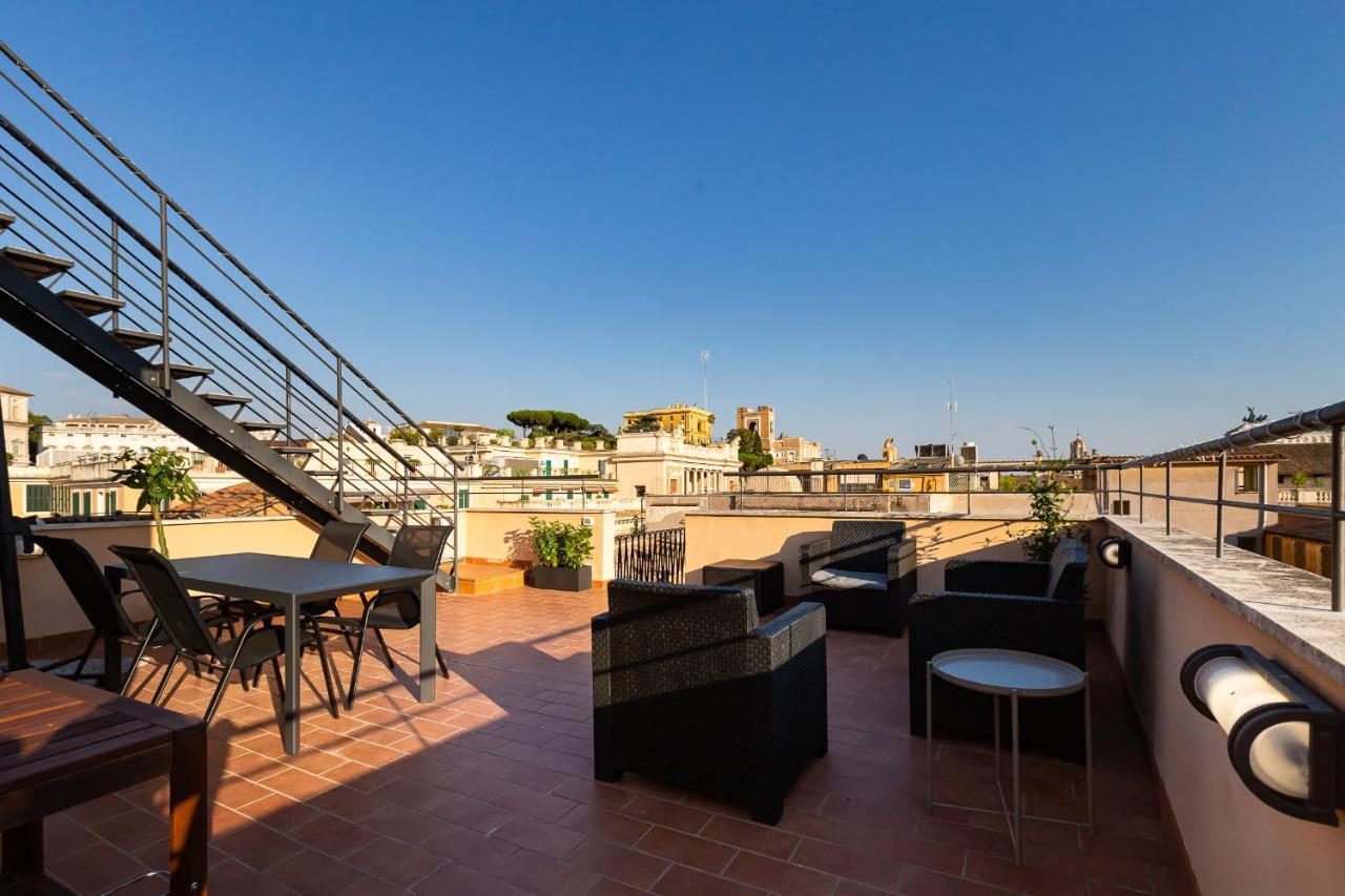 Vivilo Roma Trevi - Luxury Experience - Private Jacuzzi On Terrace - Insane View Otel Dış mekan fotoğraf