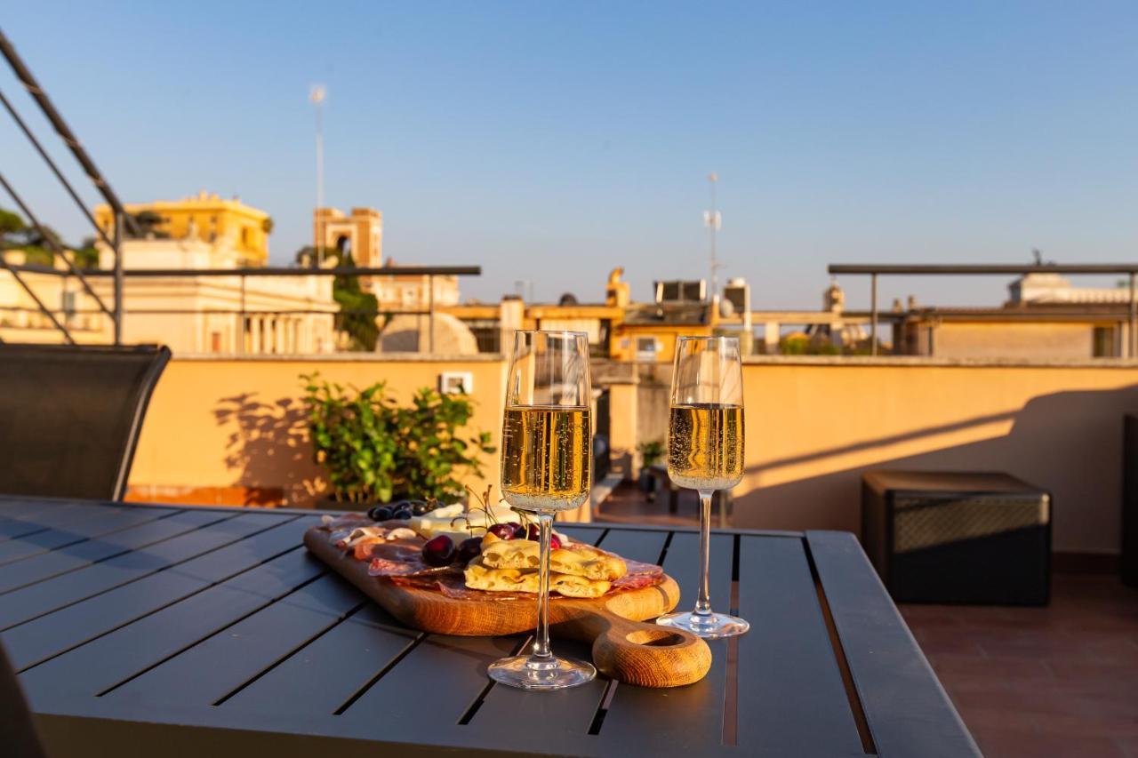 Vivilo Roma Trevi - Luxury Experience - Private Jacuzzi On Terrace - Insane View Otel Dış mekan fotoğraf