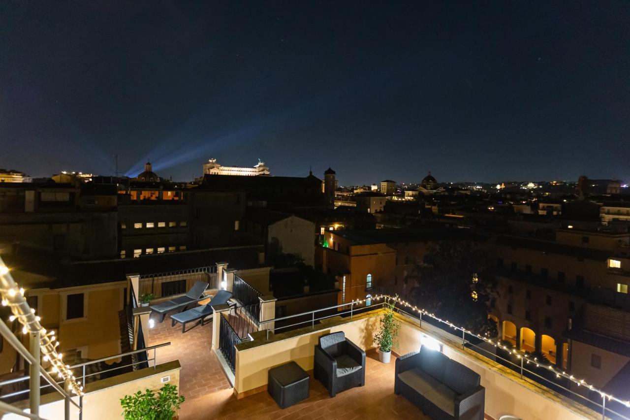 Vivilo Roma Trevi - Luxury Experience - Private Jacuzzi On Terrace - Insane View Otel Dış mekan fotoğraf