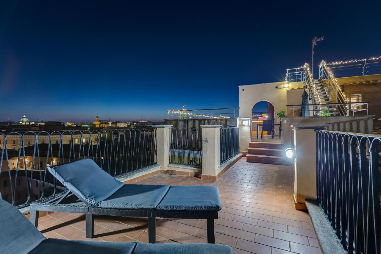 Vivilo Roma Trevi - Luxury Experience - Private Jacuzzi On Terrace - Insane View Otel Dış mekan fotoğraf