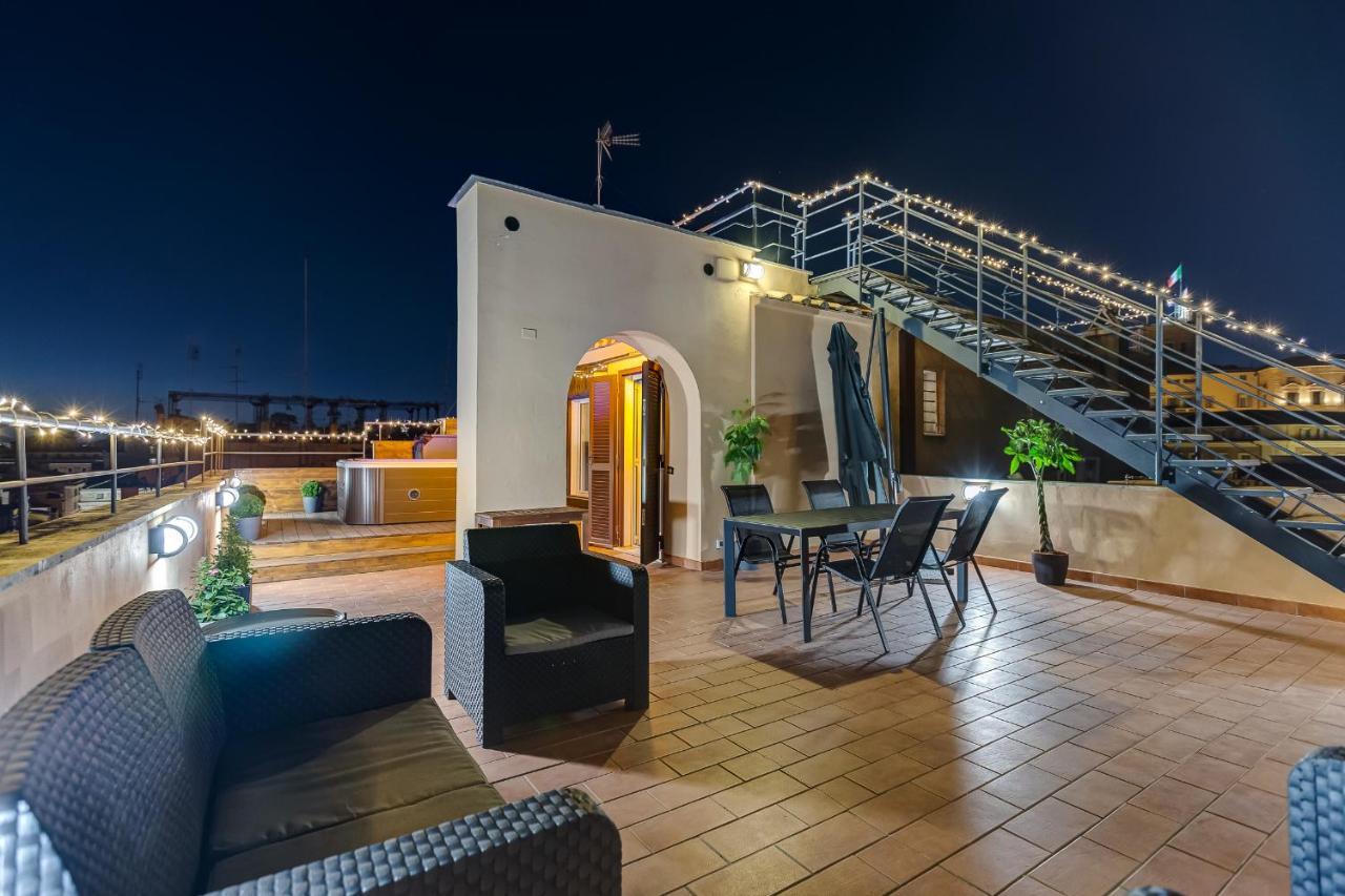 Vivilo Roma Trevi - Luxury Experience - Private Jacuzzi On Terrace - Insane View Otel Dış mekan fotoğraf